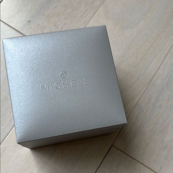 Silver Michelle Watch Box - Picture 2 of 3